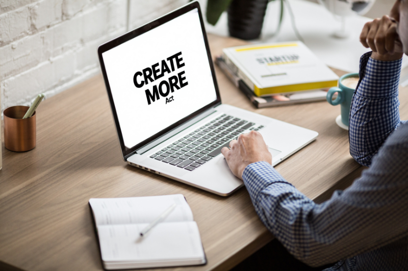 963 Laptop with CREATEMORE